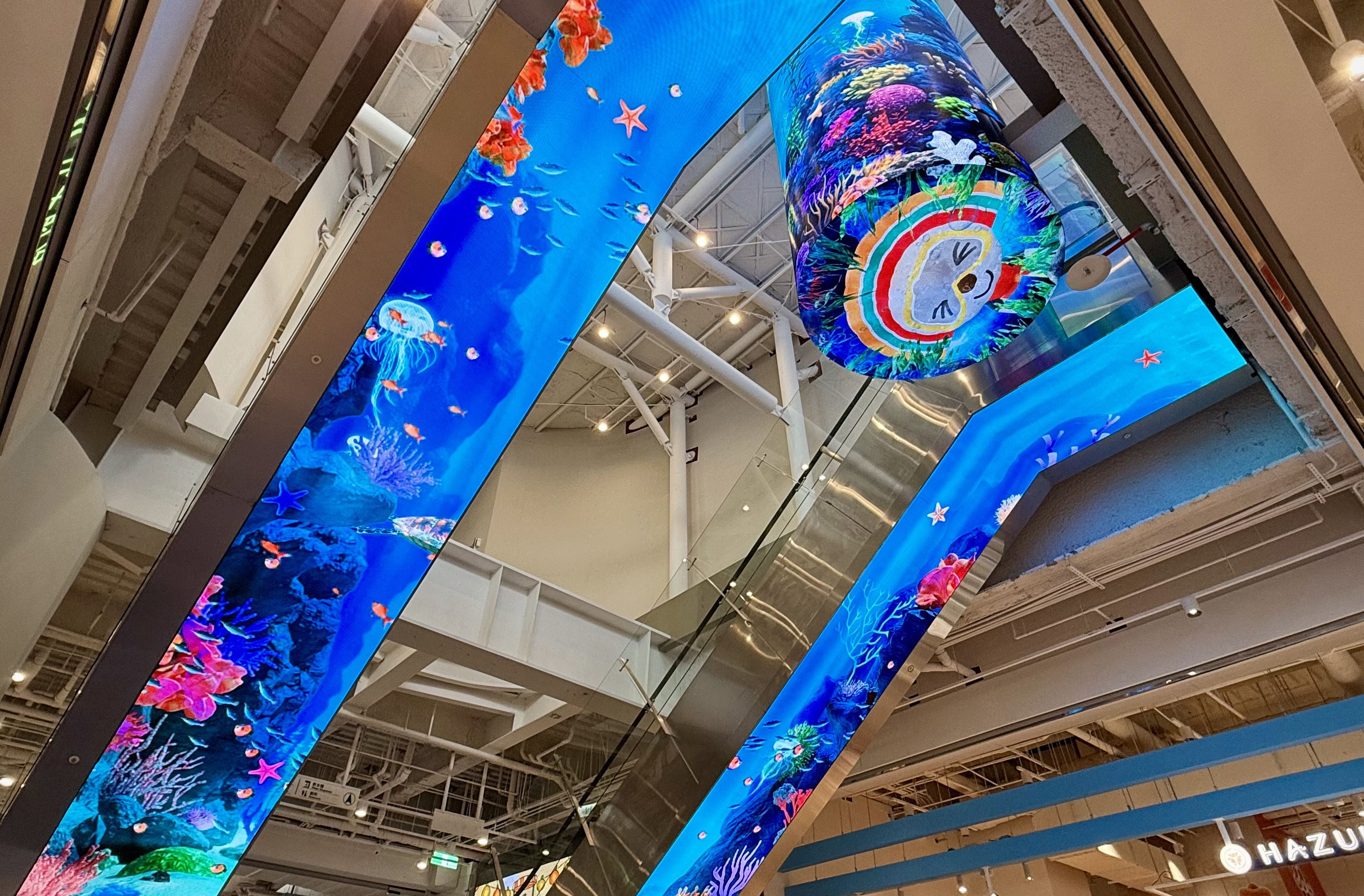 達擎與傑可達整合先進顯示技術與軟硬體應用服務，提供一系列大型LED顯示解決方案，為全新改裝開幕的「清水服務區」佈局嶄新視覺體驗。